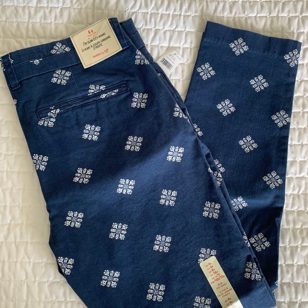 GAP Slim City Crop Pant Khaki Blue Size 4